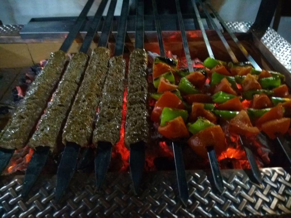 Oeren Konak Otel Екстериор снимка