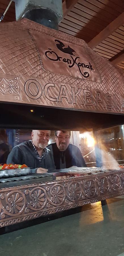 Oeren Konak Otel Екстериор снимка